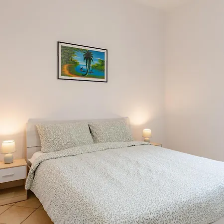 Apartamento Bianze 21, Casa Di Charme By Happyhostorino Turim