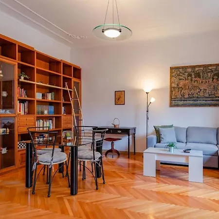 Apartment Bianze 21, Casa Di Charme By Happyhostorino