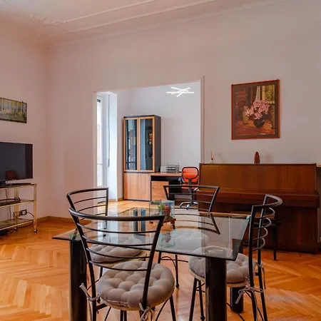 Апартаменты Bianze 21, Casa Di Charme By Happyhostorino *