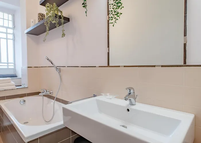 Апартаменты Bianze 21, Casa Di Charme By Happyhostorino Турин